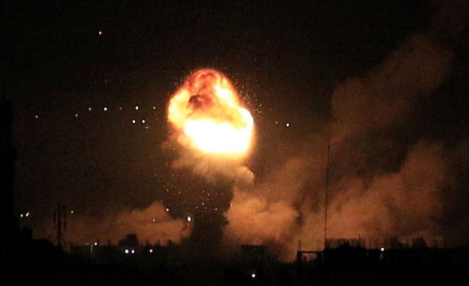 Israel strikes Gaza